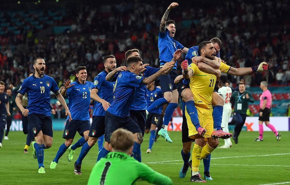 Final - Italy vs England